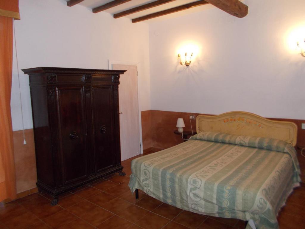 Aparthotel La Francigena Staggia Zimmer foto