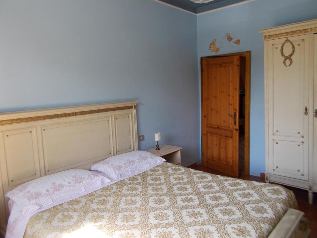 Aparthotel La Francigena Staggia Zimmer foto