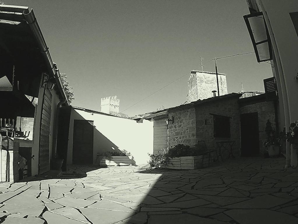 Aparthotel La Francigena Staggia Exterior foto