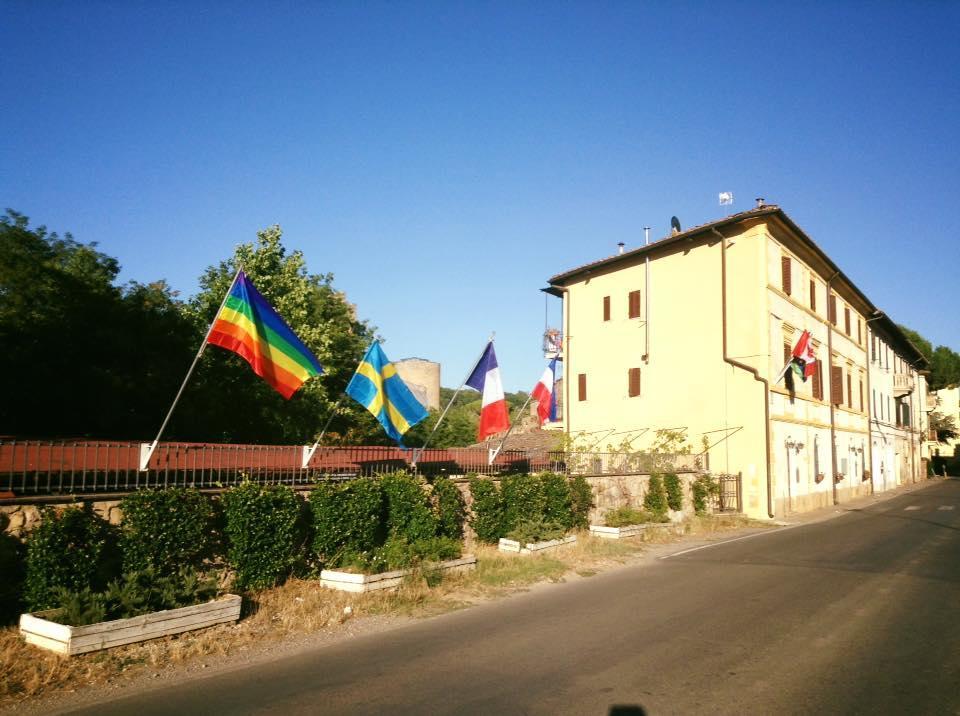 Aparthotel La Francigena Staggia Exterior foto