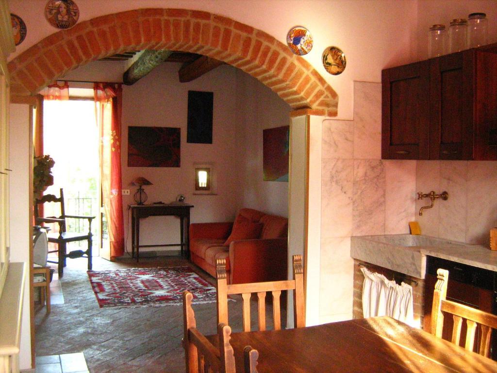 Aparthotel La Francigena Staggia Zimmer foto