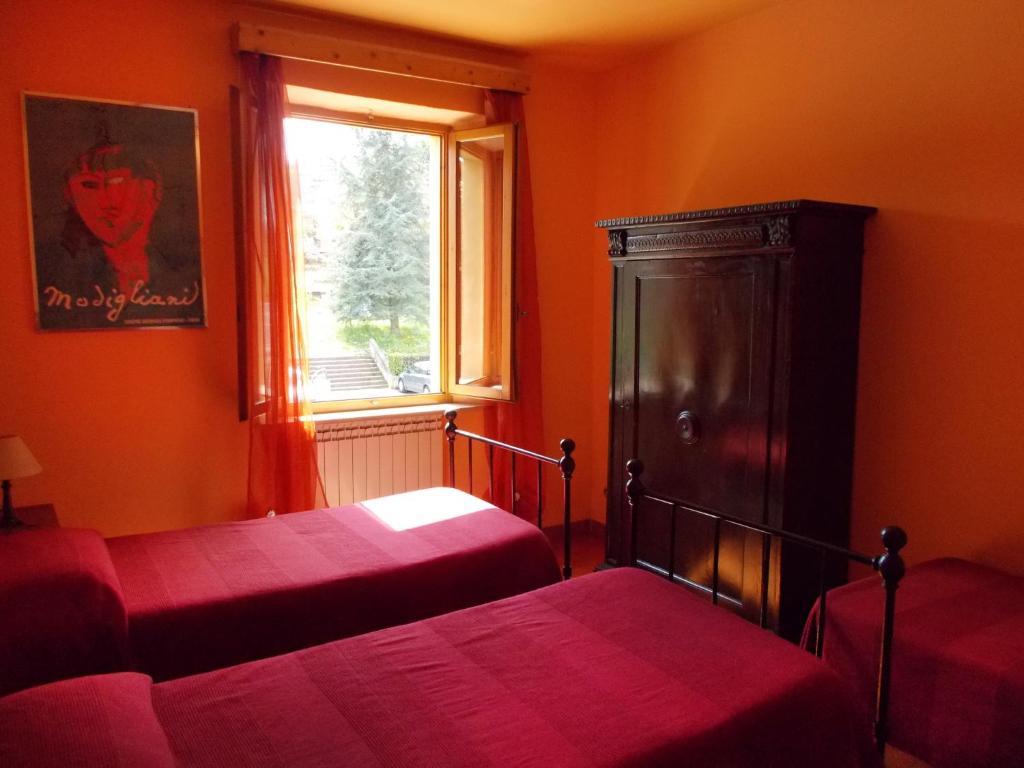 Aparthotel La Francigena Staggia Zimmer foto